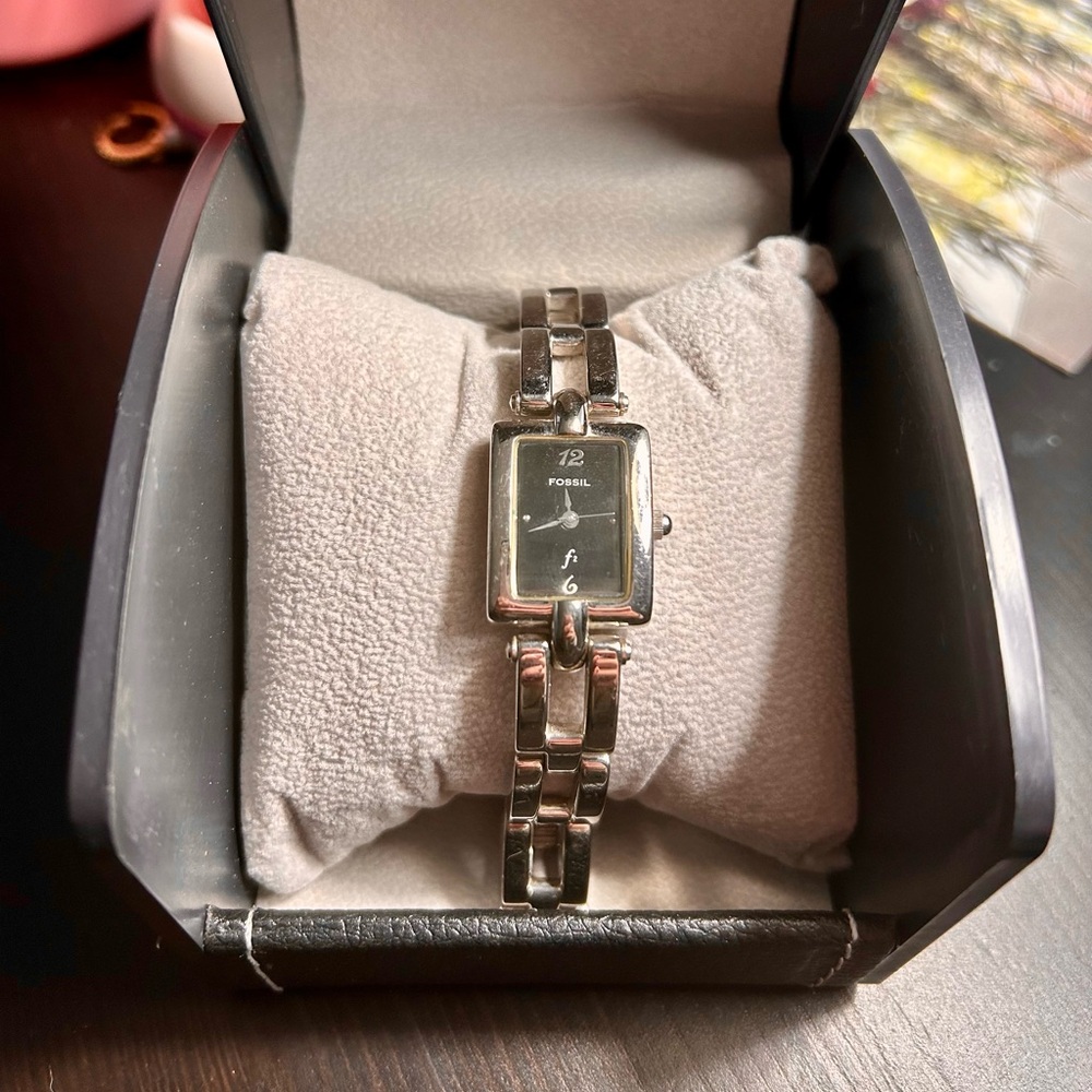 Fossil watch
